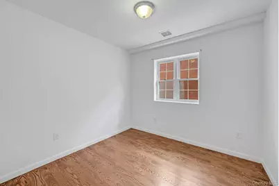 822 Hollywood Avenue, Bronx, NY 10465 - Photo 20