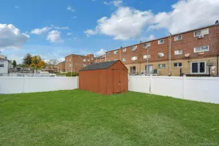 822 Hollywood Ave, Bronx, NY 10465 - Photo 30