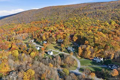 8 Brian Court, Salisbury Mills, NY 12577 - Photo 32