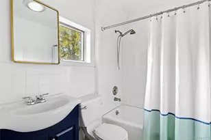 34 Davis Rd, Port Washington, NY 11050 - Photo 14