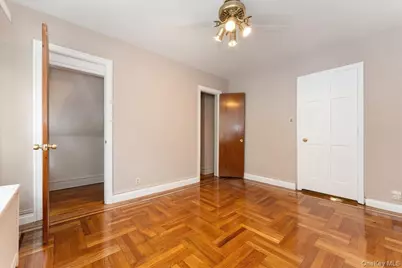 3183 Waterbury Avenue, Bronx, NY 10465 - Photo 20