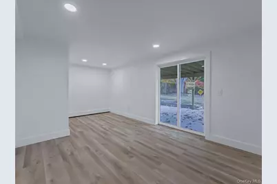 99 Elmwood Avenue, Selden, NY 11784 - Photo 24