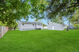 3004 New London Ave, Medford, NY 11763 - Photo 34