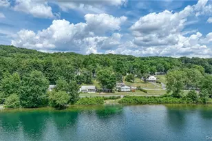 60 Hibiscus Cir, Hopewell Junction, NY 12533 - Photo 18