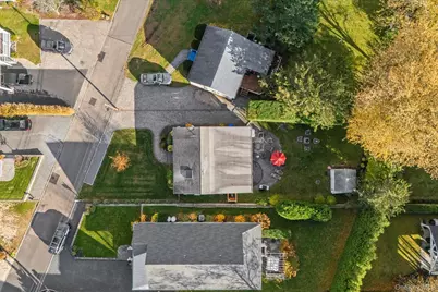 33 Willow Street, Aquebogue, NY 11931 - Photo 28