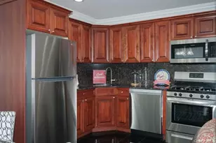 231 Lakeland Ave, Sayville, NY 11782 - Photo 2