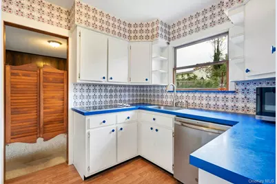 15 Royalston Lane, South Setauket, NY 11720 - Photo 14