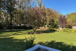 185 S Country Rd, Patchogue, NY 11772 - Photo 46