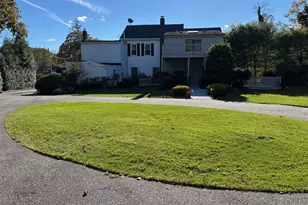 185 S Country Rd, Patchogue, NY 11772 - Photo 48