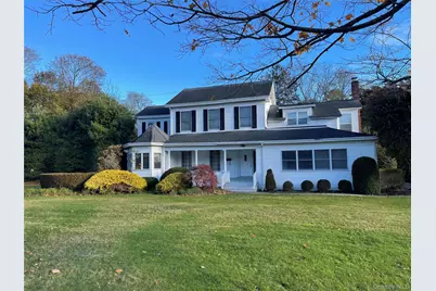 185 S Country Road #S. Country Rd, Patchogue, NY 11772 - Photo 2