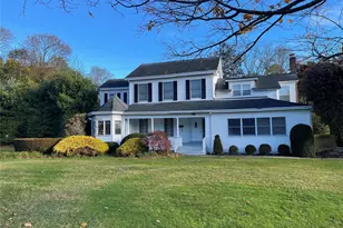 185 S Country Rd, Patchogue, NY 11772 - Photo 2