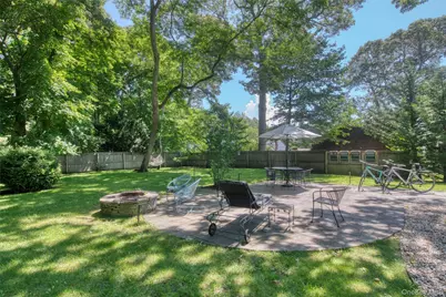 4075 Pequash Avenue, Cutchogue, NY 11935 - Photo 12