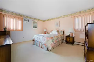 613 Smith Pl, Oceanside, NY 11572 - Photo 12