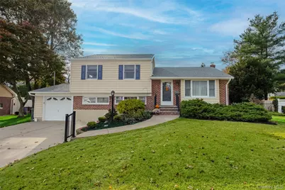 6 Kipling Drive, Greenlawn, NY 11740 - Photo 2