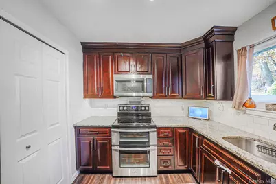 227 Springmeadow Drive #B, Holbrook, NY 11741 - Photo 16