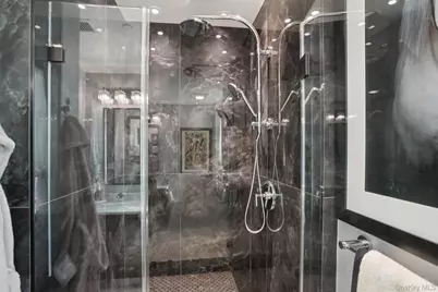 175 Huguenot Street #2403, New Rochelle, NY 10801 - Photo 24