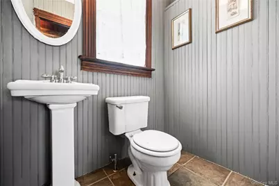 430 Montauk Highway, East Moriches, NY 11940 - Photo 26