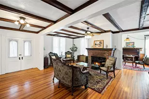 430 Montauk Hwy, East Moriches, NY 11940 - Photo 12