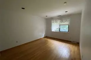 41 E View Ct, Jericho, NY 11753 - Photo 6