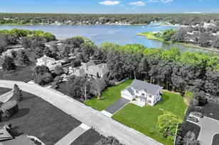 84 W James Hawkins Rd, Moriches, NY 11955 - Photo 8