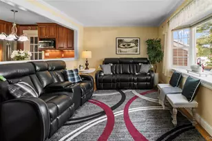 2880 Brookfield Dr, Yorktown Heights, NY 10598 - Photo 8