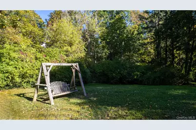 2880 Brookfield Drive, Yorktown Heights, NY 10598 - Photo 10