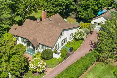 414 Main Street, Quiogue, NY 11978 - Photo 18