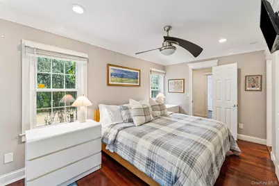 414 Main Street, Quiogue, NY 11978 - Photo 8