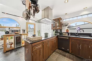 107 1st Pl, Bellmore, NY 11710 - Photo 10