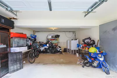 147 Orchard Street, Yonkers, NY 10703 - Photo 16