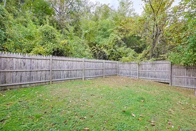 147 Orchard Street, Yonkers, NY 10703 - Photo 28