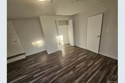 134 Ponquogue Avenue, Hampton Bays, NY 11946 - Photo 10