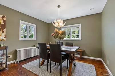 27 Smith Avenue, White Plains, NY 10605 - Photo 8