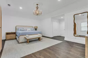 16 Robin Ct, Glen Cove, NY 11542 - Photo 18