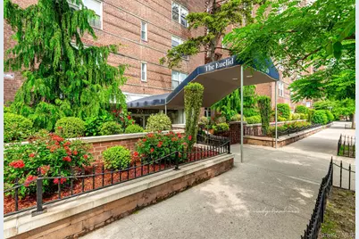 72-10 112th Street #5E, Forest Hills, NY 11375 - Photo 1