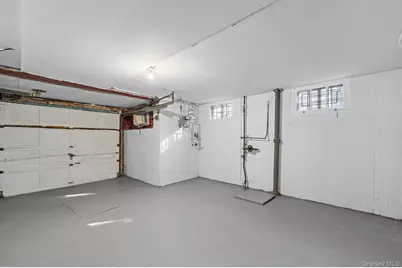 17211 Horace Harding Expressway, Fresh Meadows, NY 11365 - Photo 16