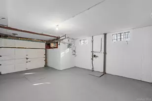 172-11 Horace Harding Expy, Fresh Meadows, NY 11365 - Photo 16