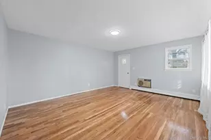 172-11 Horace Harding Expy, Fresh Meadows, NY 11365 - Photo 6