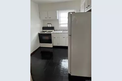 [Address not provided], Hempstead, NY 11550 - Photo 6