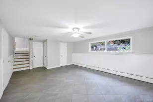 619 Caledonia Rd, Dix Hills, NY 11746 - Photo 38