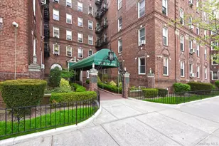 111-15 75th Ave, Forest Hills, NY 11375 - Photo 2