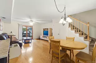 313 Mariners Way, Copiague, NY 11726 - Photo 6