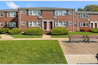 14930 Melbourne Ave #395A, Flushing, NY 11367 - Photo 8