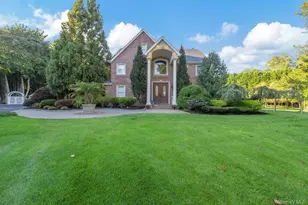 42 Old Neck Ct, Manorville, NY 11949 - Photo 32