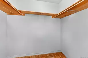 366 Country Club Ln, Pomona, NY 10970 - Photo 18