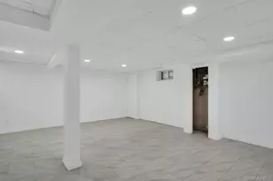 44 Delaware Ave, Commack, NY 11725 - Photo 30