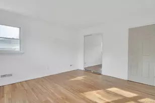 44 Delaware Ave, Commack, NY 11725 - Photo 20