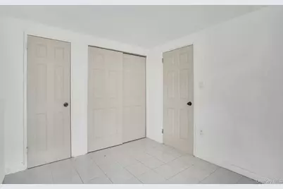 44 Delaware Avenue, Commack, NY 11725 - Photo 26