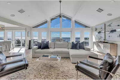 270 Edgewater Avenue, Bayport, NY 11705 - Photo 4