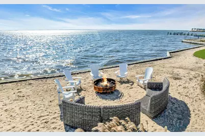 270 Edgewater Avenue, Bayport, NY 11705 - Photo 36